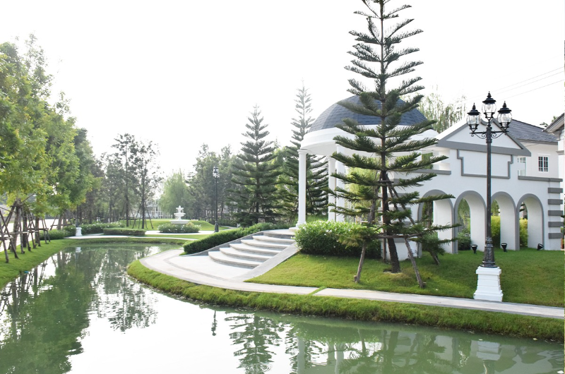 Grandio Sathorn