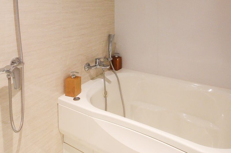 Runesu Thonglor 5