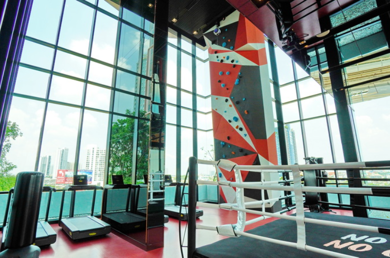 Altitude Unicorn Sathorn-Tha Phra