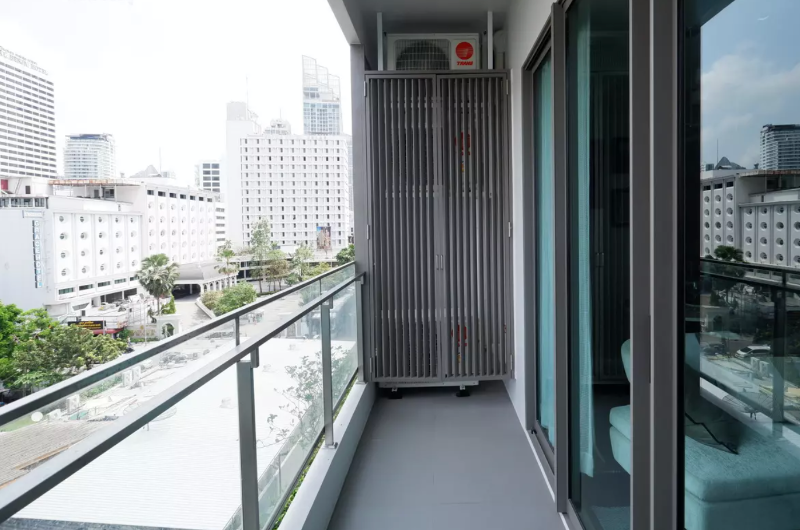 เดอะริช เพลินจิต – นานา