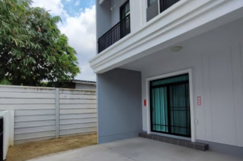 ยูนิโอ ทาวน์ สุขสวัสดิ์ 30