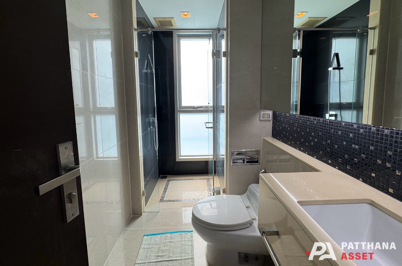 ดิ แอดเดรส อโศก