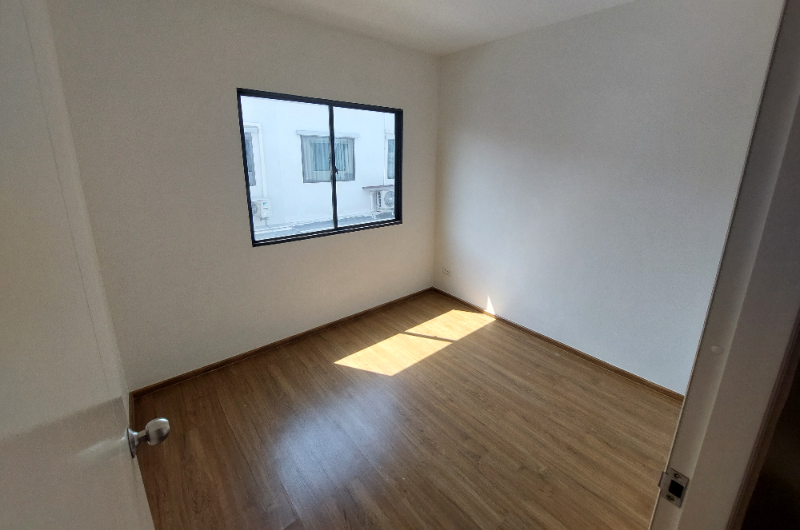 พลีโน่ รามอินทรา