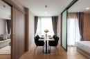 LLOYD Soonvijai-Thonglor